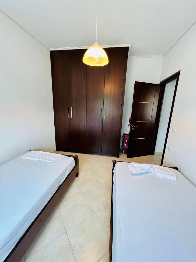Sunshine Apartment ซารานเดอ ภายนอก รูปภาพ